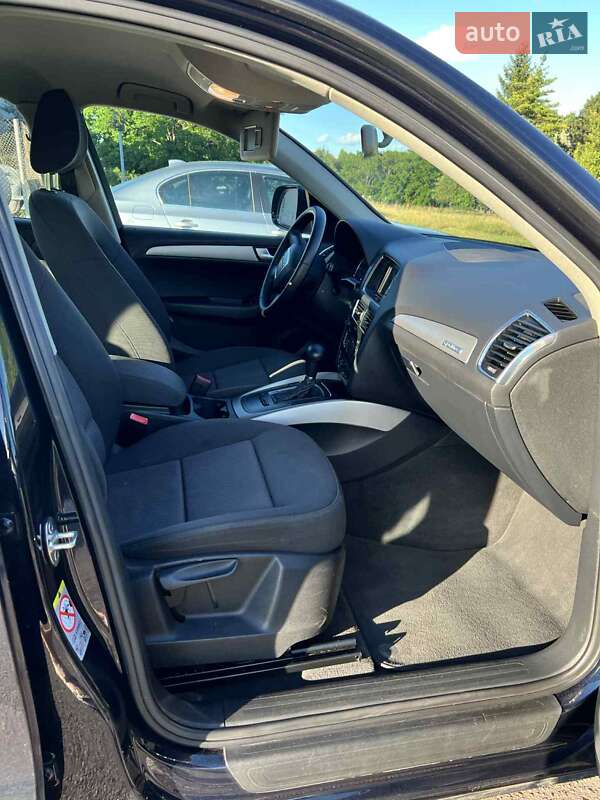 Внедорожник / Кроссовер Audi Q5 2010 в Ровно фото 10 Внедорожник / Кроссовер Audi Q5 2010 в Ровно