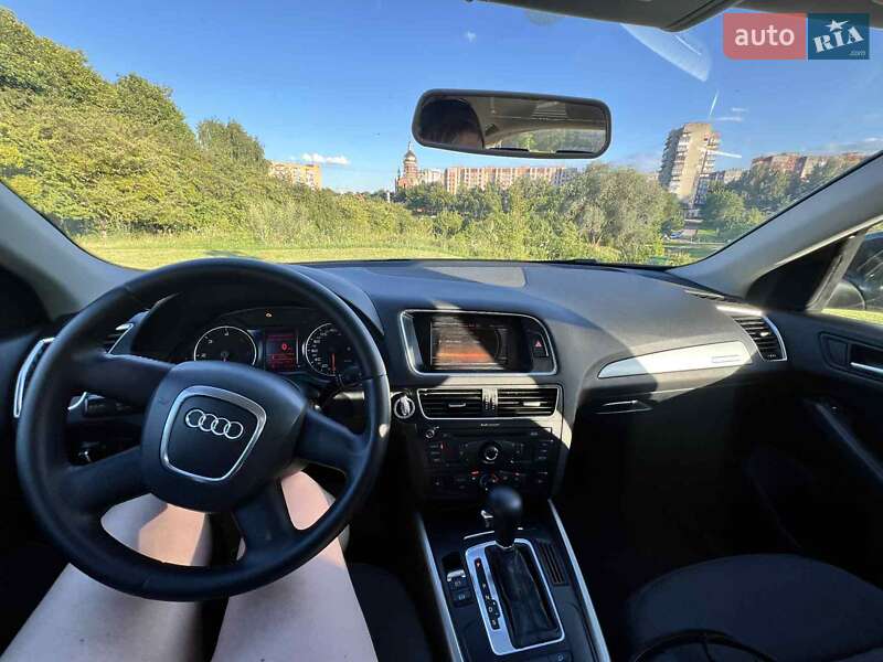 Внедорожник / Кроссовер Audi Q5 2010 в Ровно фото 19 Внедорожник / Кроссовер Audi Q5 2010 в Ровно
