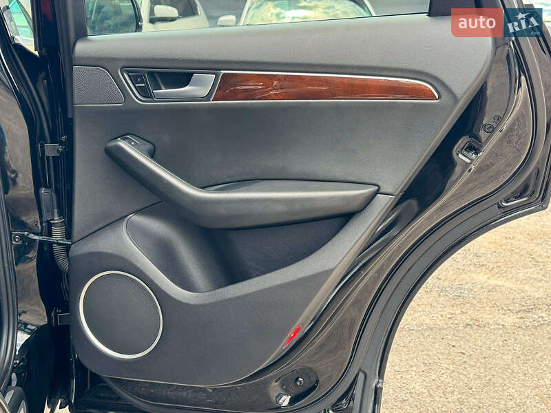 Внедорожник / Кроссовер Audi Q5 2012 в Виннице