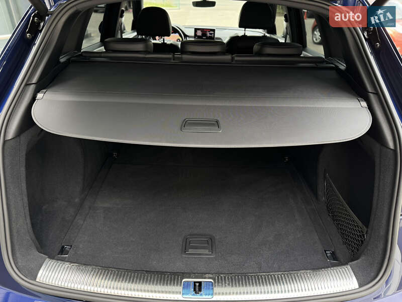 Позашляховик / Кросовер Audi Q5 2020 в Луцьку