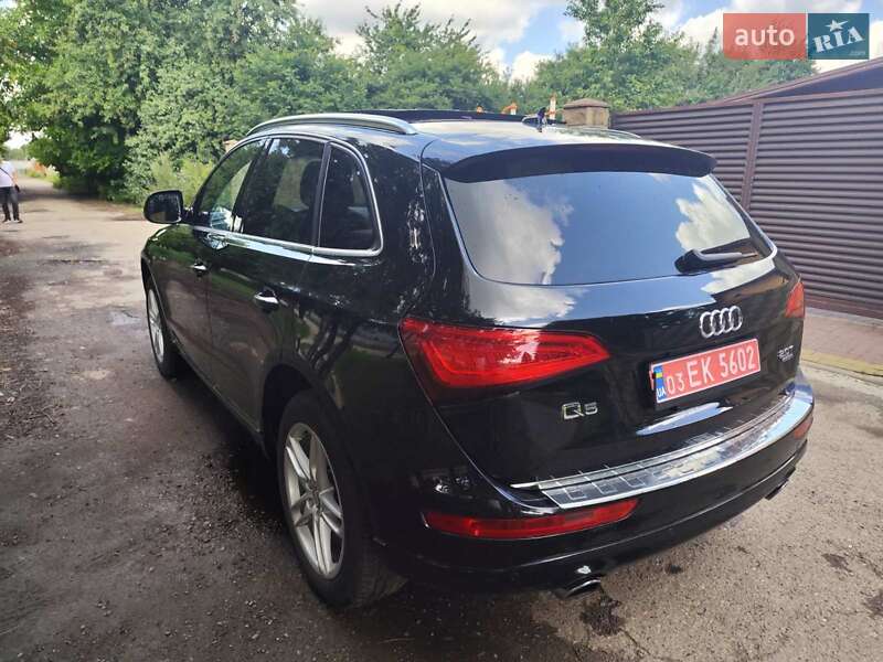 Внедорожник / Кроссовер Audi Q5 2015 в Луцке