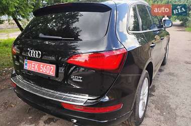 Внедорожник / Кроссовер Audi Q5 2015 в 