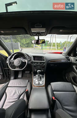 Внедорожник / Кроссовер Audi Q5 2015 в 