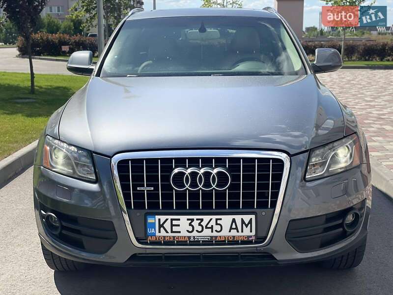Позашляховик / Кросовер Audi Q5 2012 в Дніпрі