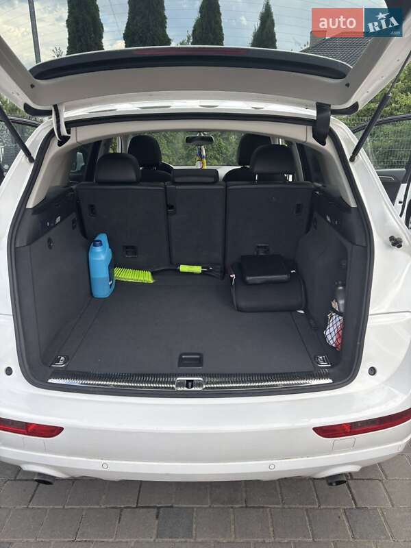 Позашляховик / Кросовер Audi Q5 2011 в Самборі