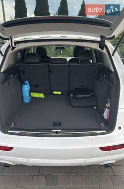 Внедорожник / Кроссовер Audi Q5 2011 в 
