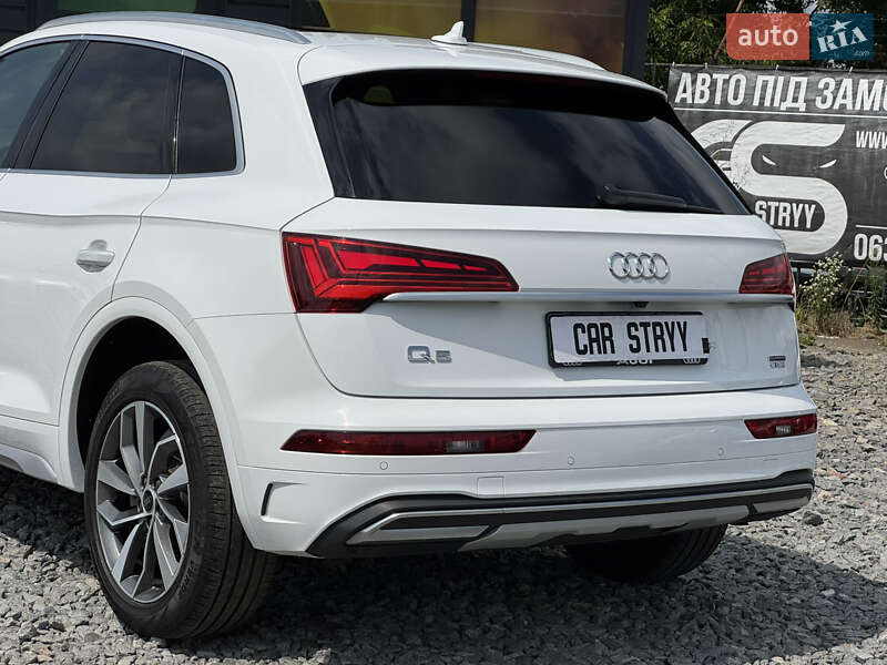 Позашляховик / Кросовер Audi Q5 2020 в Стрию