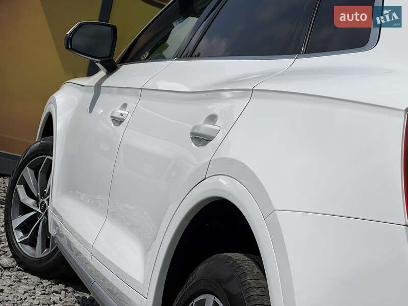 Позашляховик / Кросовер Audi Q5 2020 в Стрию