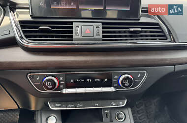 Внедорожник / Кроссовер Audi Q5 2020 в 