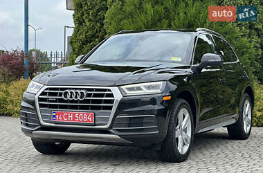 Внедорожник / Кроссовер Audi Q5 2018 в 