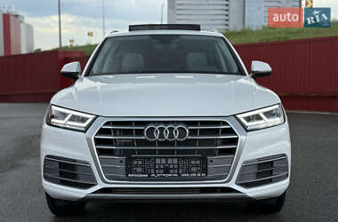 Внедорожник / Кроссовер Audi Q5 2019 в 