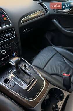 Внедорожник / Кроссовер Audi Q5 2015 в 