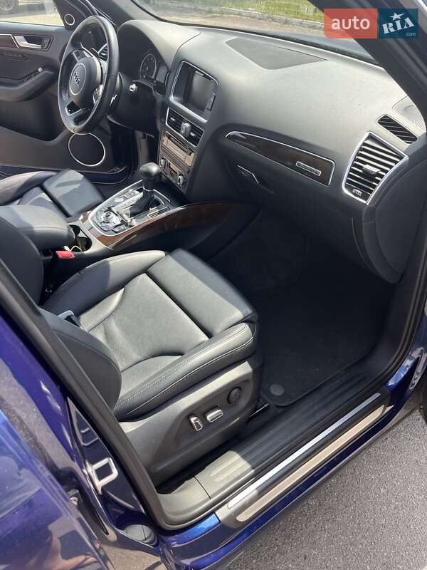 Внедорожник / Кроссовер Audi Q5 2015 в Киеве