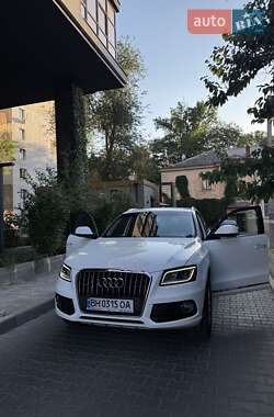 Внедорожник / Кроссовер Audi Q5 2015 в 
