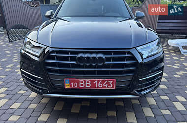 Внедорожник / Кроссовер Audi Q5 2019 в Львове