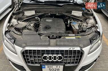 Внедорожник / Кроссовер Audi Q5 2012 в 