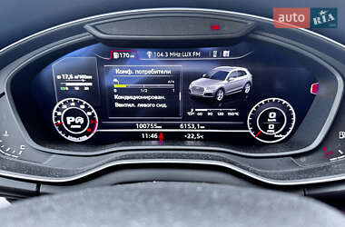 Внедорожник / Кроссовер Audi Q5 2017 в 
