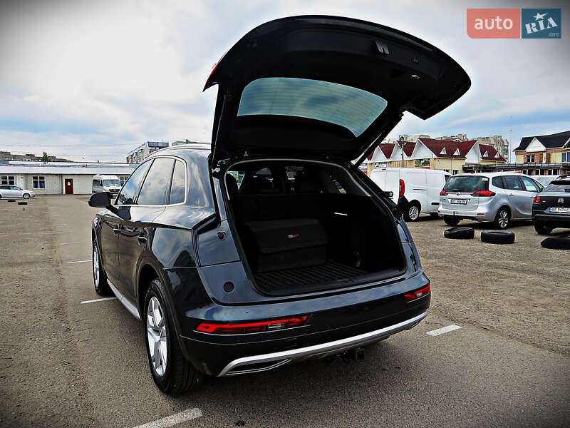 Внедорожник / Кроссовер Audi Q5 2017 в Черкассах фото 48 Внедорожник / Кроссовер Audi Q5 2017 в Черкассах