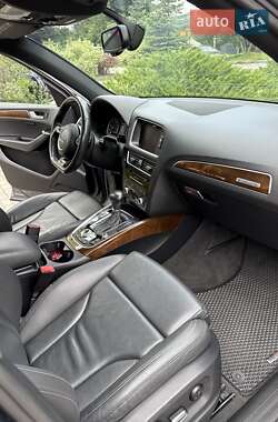 Внедорожник / Кроссовер Audi Q5 2015 в 