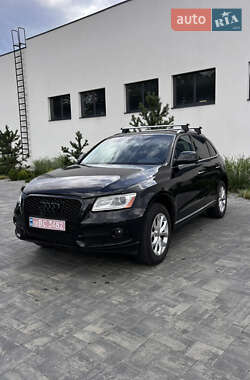 Внедорожник / Кроссовер Audi Q5 2016 в 