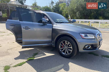 Внедорожник / Кроссовер Audi Q5 2012 в 