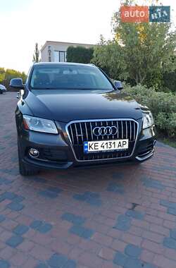 Внедорожник / Кроссовер Audi Q5 2015 в 