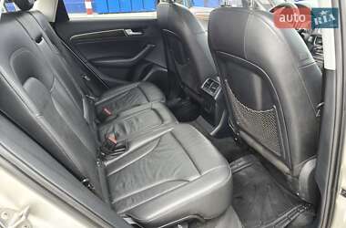 Внедорожник / Кроссовер Audi Q5 2012 в 