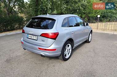 Внедорожник / Кроссовер Audi Q5 2015 в 