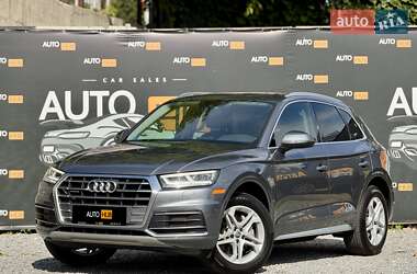 Внедорожник / Кроссовер Audi Q5 2017 в 