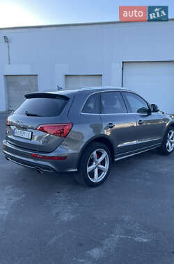 Внедорожник / Кроссовер Audi Q5 2011 в 