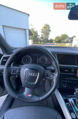 Внедорожник / Кроссовер Audi Q5 2011 в 