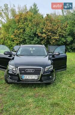 Внедорожник / Кроссовер Audi Q5 2010 в 
