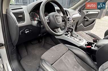 Внедорожник / Кроссовер Audi Q5 2009 в 