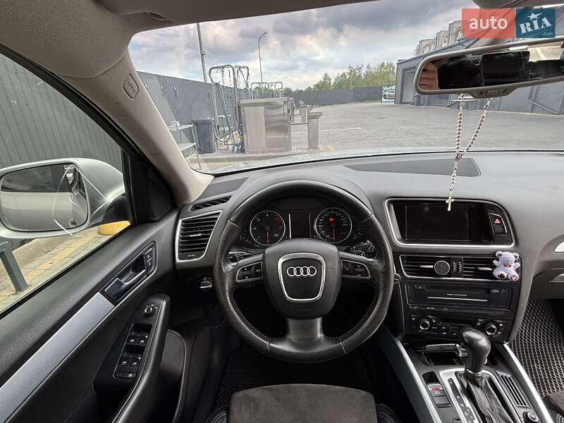 Внедорожник / Кроссовер Audi Q5 2009 в Николаеве фото 12 Внедорожник / Кроссовер Audi Q5 2009 в Николаеве