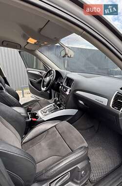 Внедорожник / Кроссовер Audi Q5 2009 в 