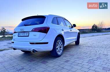 Внедорожник / Кроссовер Audi Q5 2011 в 