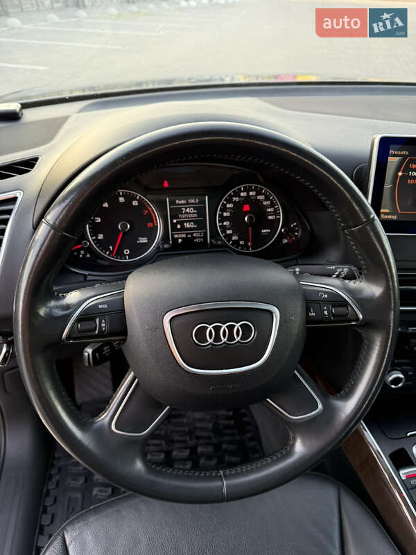 Позашляховик / Кросовер Audi Q5 2016 в Вознесенську