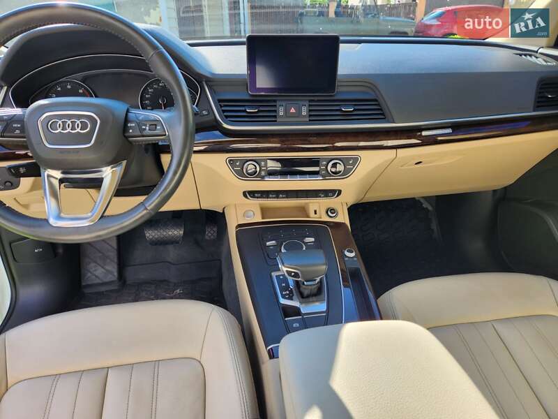 Внедорожник / Кроссовер Audi Q5 2019 в Коростене фото 4 Внедорожник / Кроссовер Audi Q5 2019 в Коростене