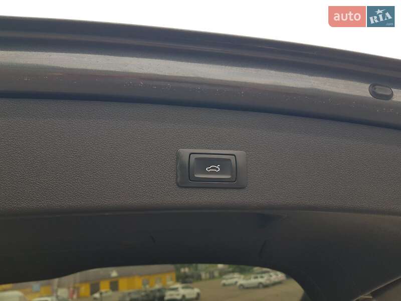 Позашляховик / Кросовер Audi Q5 2014 в Рівному