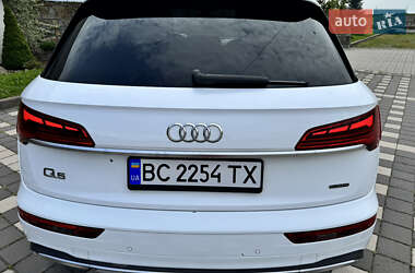 Внедорожник / Кроссовер Audi Q5 2020 в 
