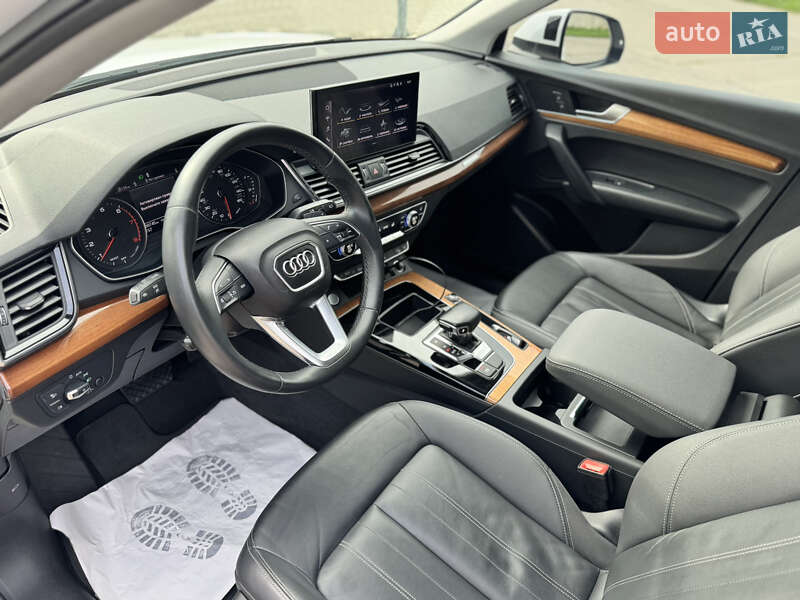 Внедорожник / Кроссовер Audi Q5 2020 в Стрые