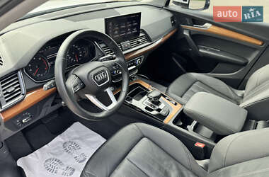 Внедорожник / Кроссовер Audi Q5 2020 в 