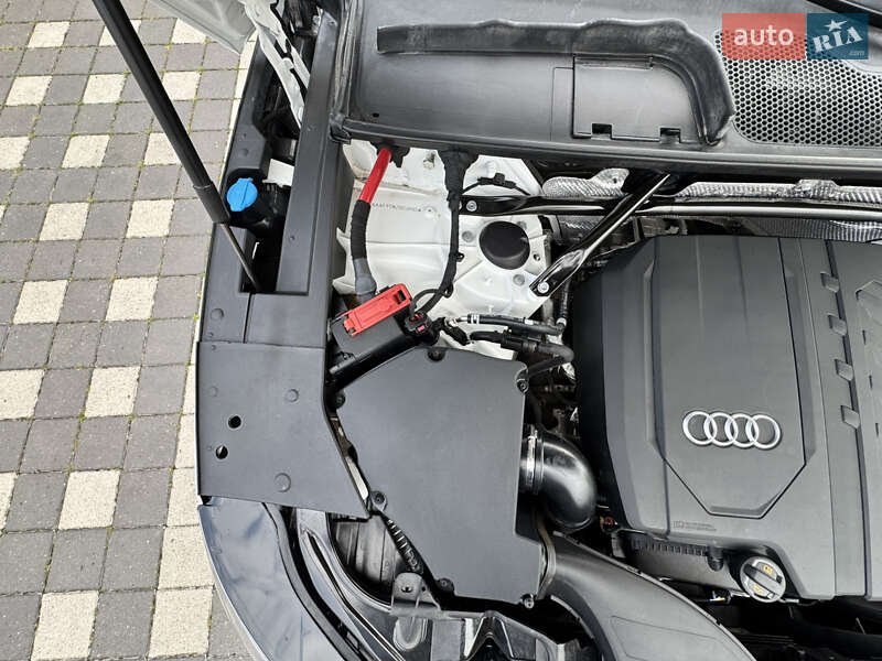 Внедорожник / Кроссовер Audi Q5 2020 в Стрые