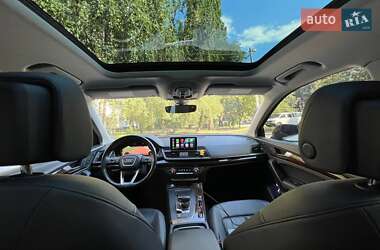 Внедорожник / Кроссовер Audi Q5 2019 в 