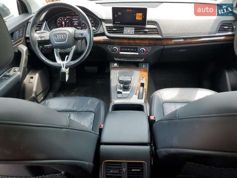 Внедорожник / Кроссовер Audi Q5 2018 в Житомире