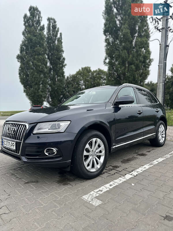 Позашляховик / Кросовер Audi Q5 2016 в Києві