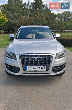 Внедорожник / Кроссовер Audi Q5 2009 в 