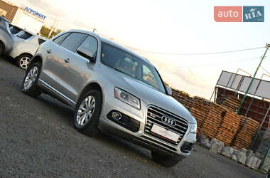 Внедорожник / Кроссовер Audi Q5 2016 в 