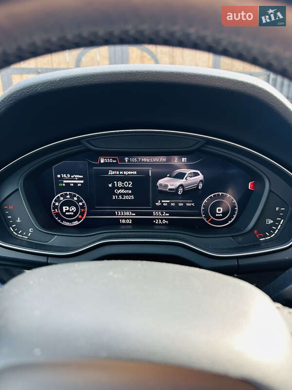 Внедорожник / Кроссовер Audi Q5 2017 в Каменец-Подольском