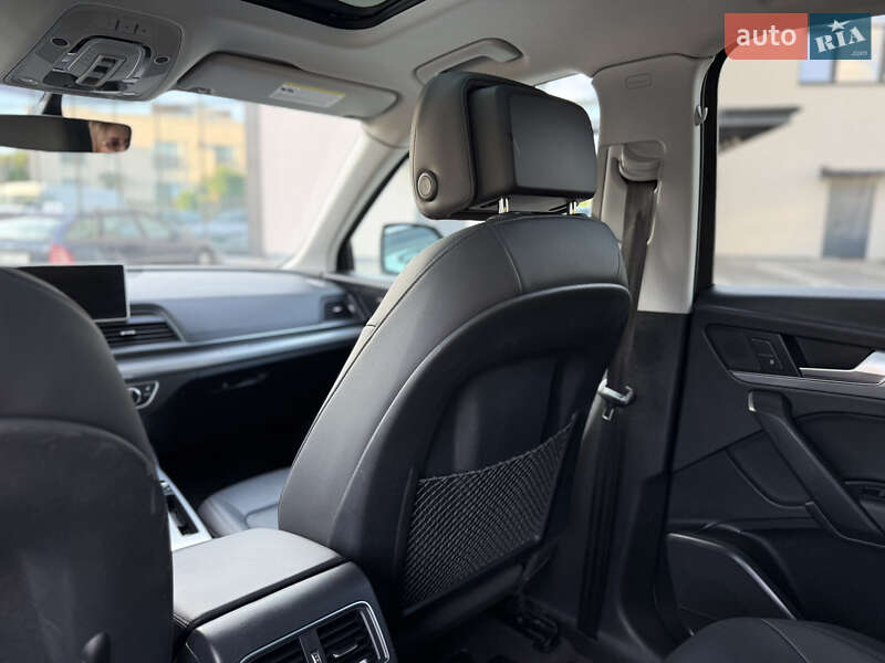 Позашляховик / Кросовер Audi Q5 2019 в Києві